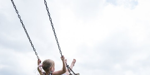 LA Rams Help Rebuild Local Playground Photo